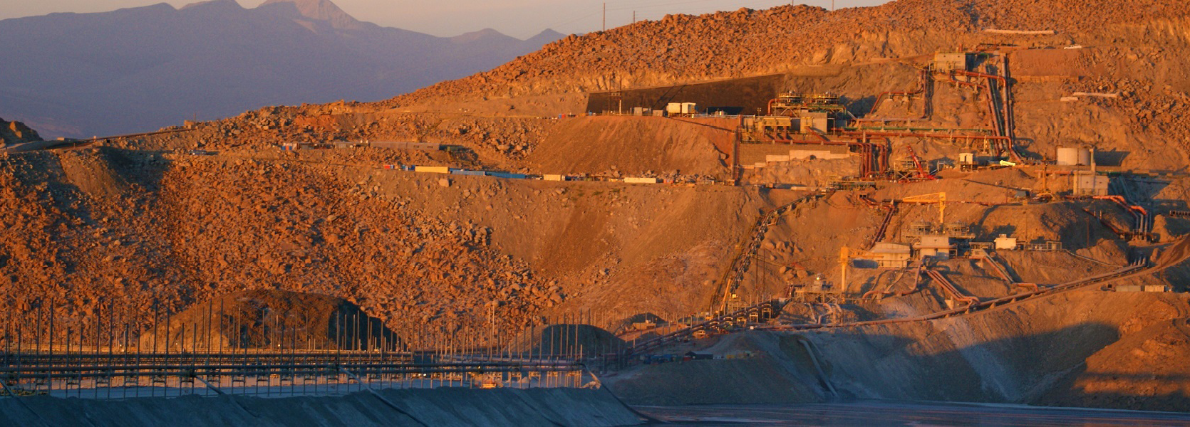 Image: Cerro Verde Project: Tailings distribution and water reclaim system