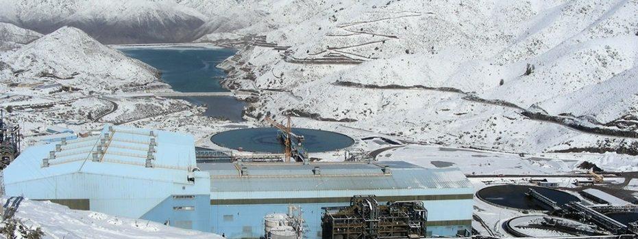 Image: Relaves de cobre y sistema de tubería de concentrado