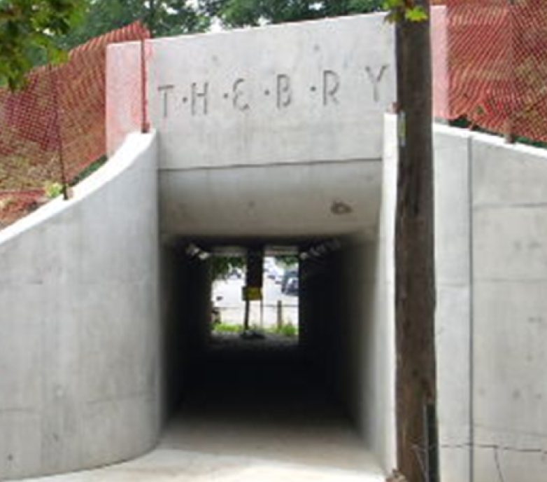 Hamilton GO Centre: Extension of a pedestrian tunnel under the existing railway tracks